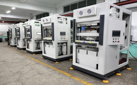 碳纖維熱壓成型機對溫度、壓力、時間的要求