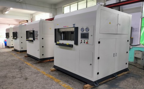 玻纖熱壓機的主要工藝——熱壓成型工藝